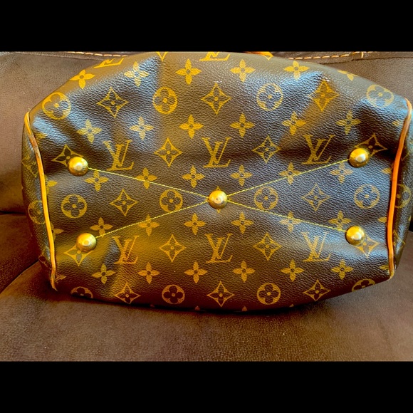 Authentic Louis Vuitton Tivoli with dust bag. - Picture 3 of 12